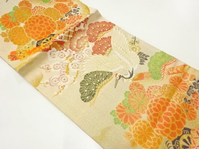 アンティーク　松梅に鶴模様織出し丸帯（着用可）